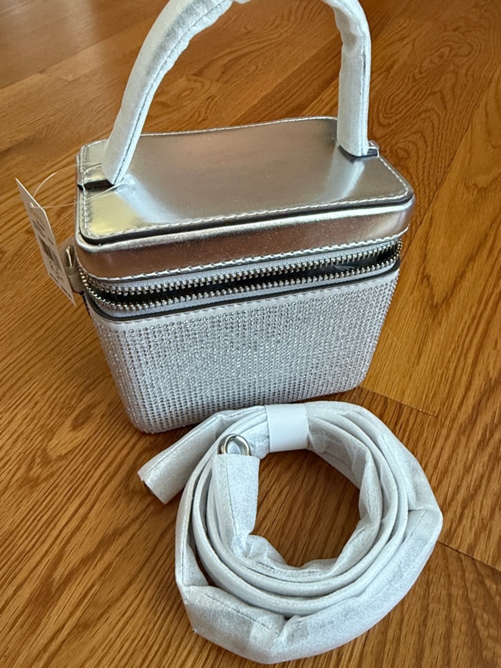 Michael Kors Silver Mini Vanity Bag with Strap - Picture 2 of 7